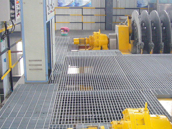 昆明電廠平臺(tái)鋼格板案例