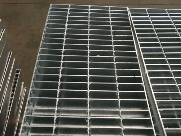 G255/30/100鋼格板