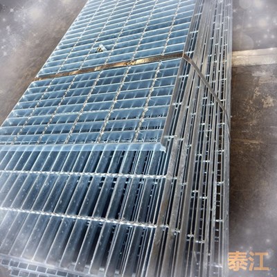 鍍鋅鋼格柵蓋板的承重和特點(diǎn)有哪些？