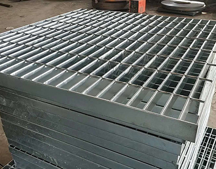 客戶說鋼格板價(jià)格怎么變動(dòng)這么大？